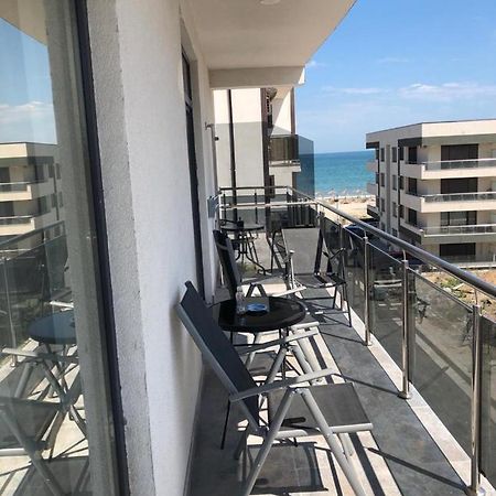 Iris Apartment Navodari Exterior photo